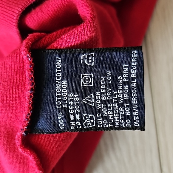 Y2K Tommy Hilfiger Short Length Red Logo T-Shirt, Medium - Picture 11 of 13